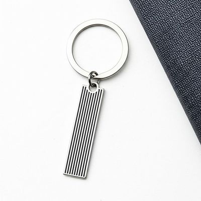 قیمت خوب Customizable Designer Keychain with Zinc Alloy Material OEM/ODM آنلاین