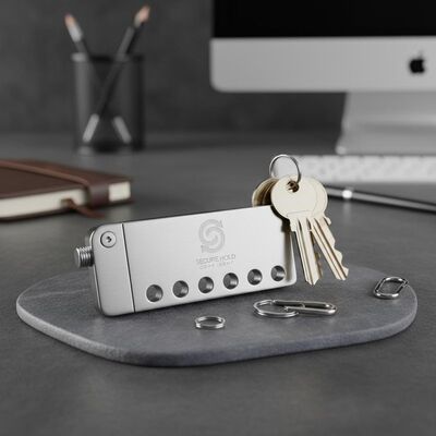 قیمت خوب تنظیم کننده کلید زنجیر فولادی با لوگو سفارشی ایده آل برای نگه داشتن کلید امن و نمایش هویت شرکت آنلاین